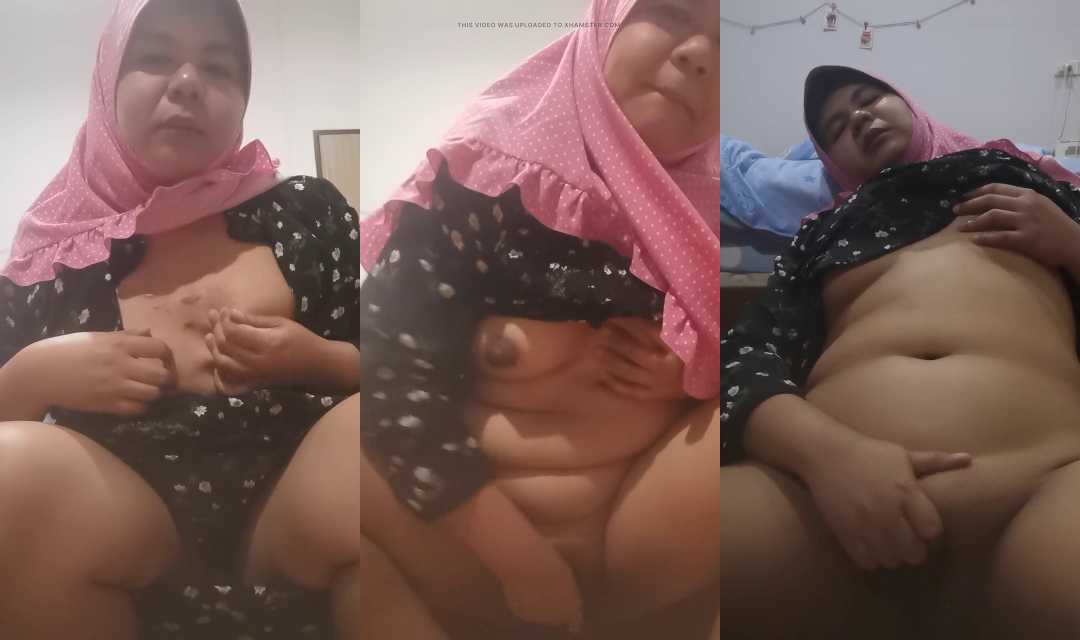 Malay Tudung Self Masturbation